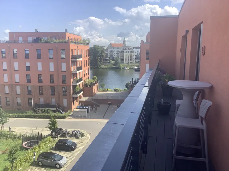 Modernes Penthouse mit zwei Dachterrassen in Spreelage in Berlin-Köpenick — photo 1